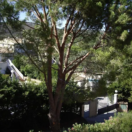 Apartment Chemin Des Virgiles *