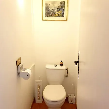 Apartment Chemin Des Virgiles